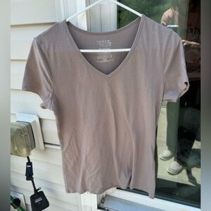 Time and Tru Tan Fitted Short Sleeve T-Shirt